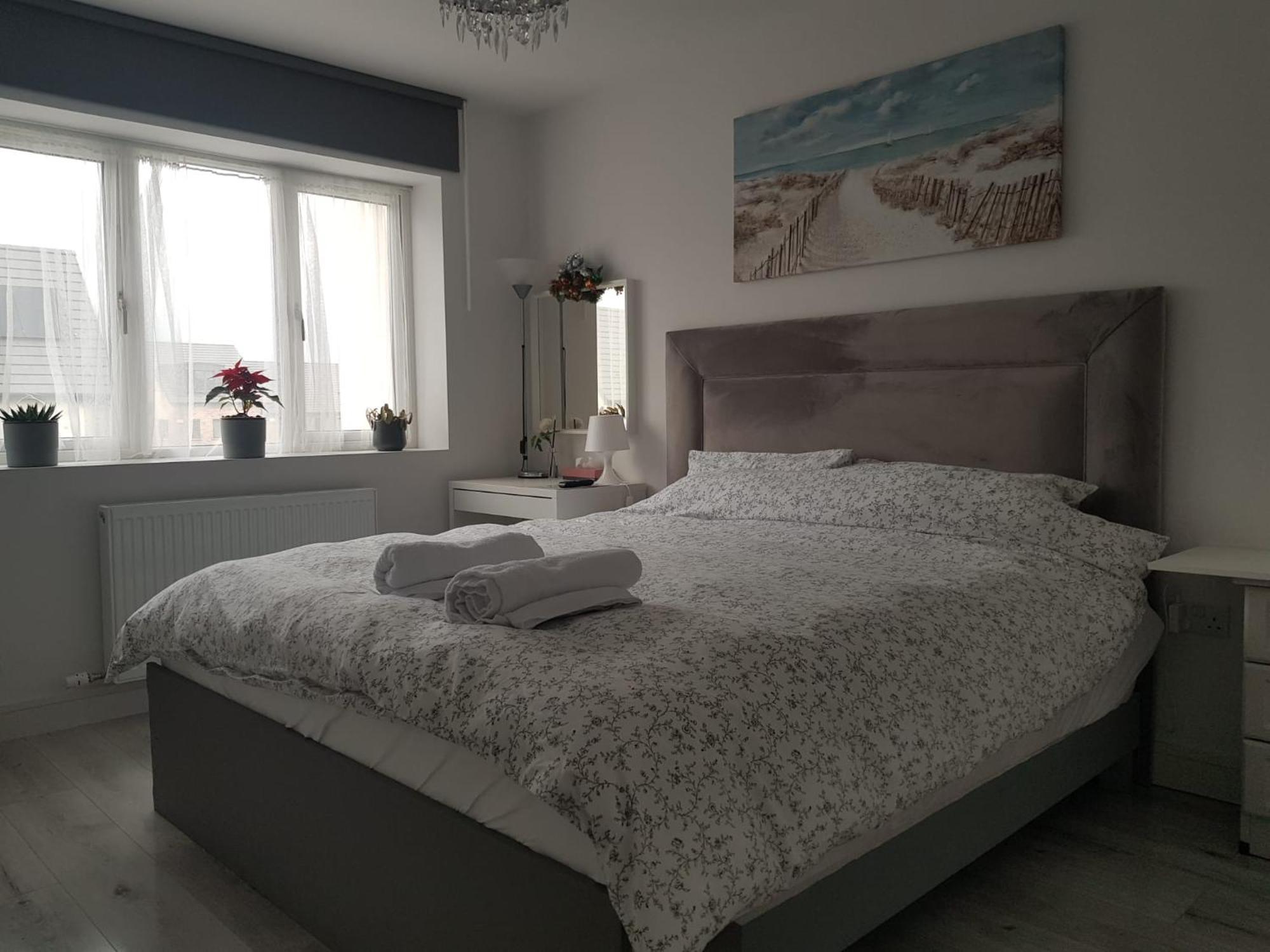 Barnoaks House - Private Room Ensuite Bathroom Homestay Дъблин Екстериор снимка