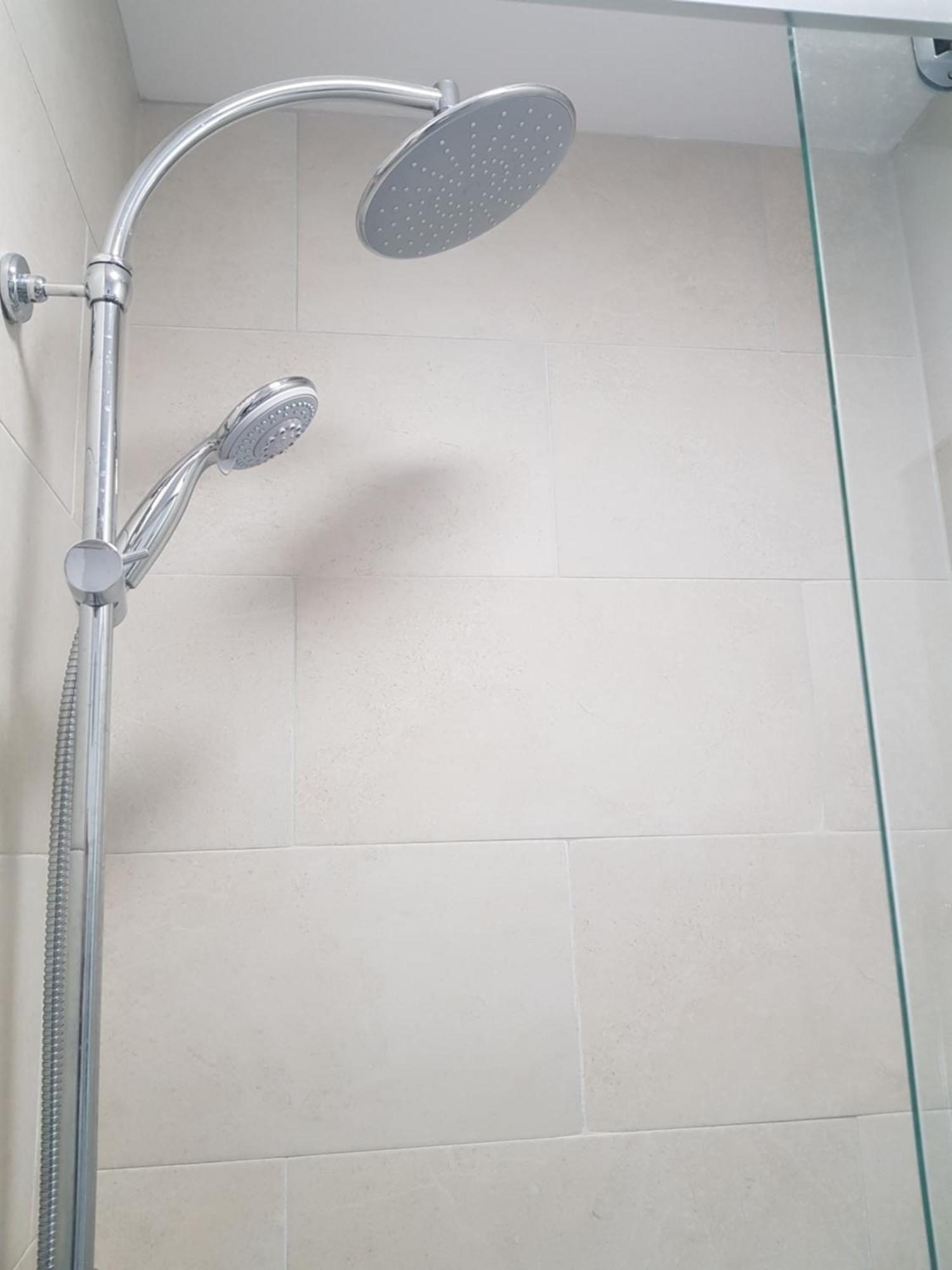 Barnoaks House - Private Room Ensuite Bathroom Homestay Дъблин Екстериор снимка